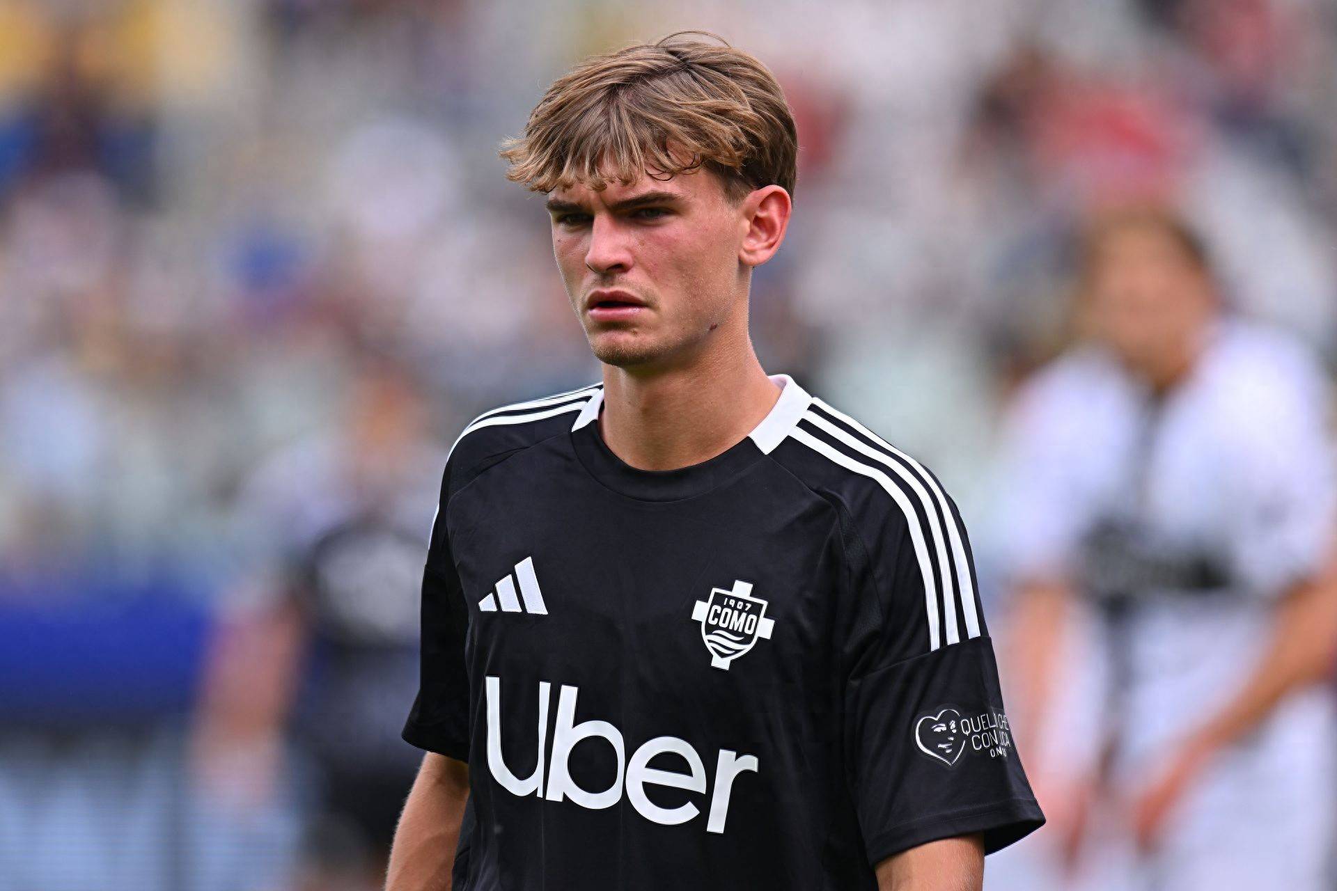 受到全方位 受到全方位