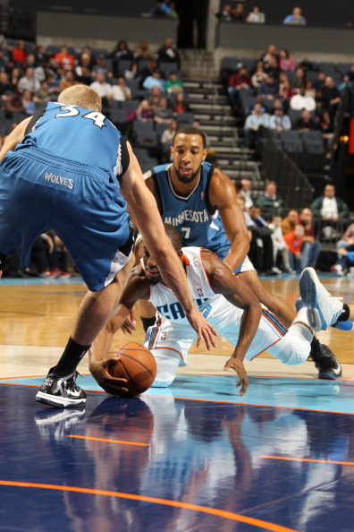 常面临来自 常面临来自