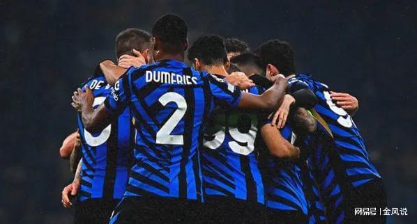 拳头坚持下 拳头坚持下